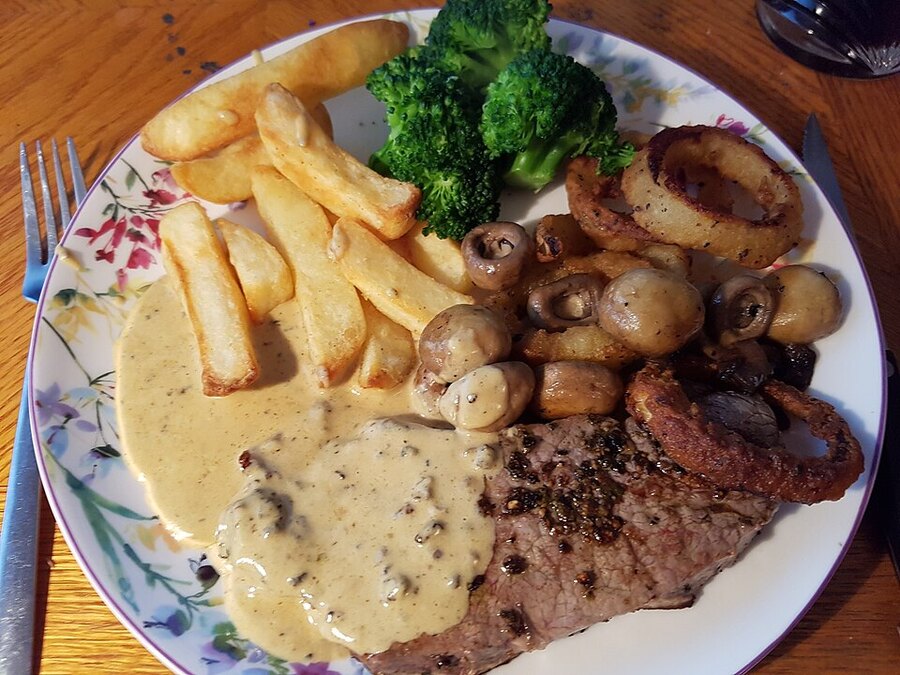 Bistro Steak with Peppercorn Sauce