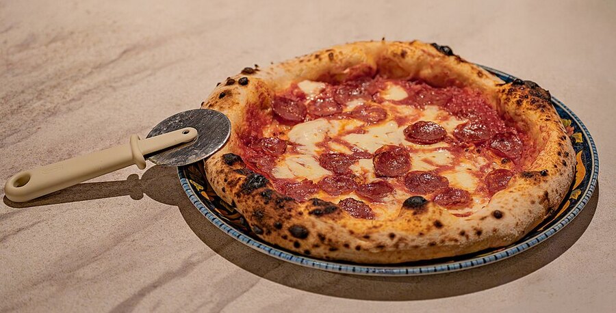 Pepperoni Pan Pizza
